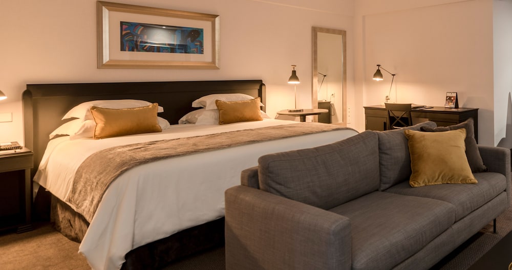 Avenida Hotel Maputo 12/56