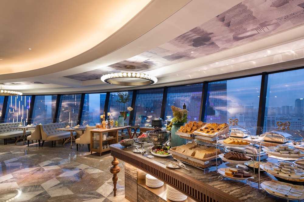 Mercure Chengdu Chunxi 46/65