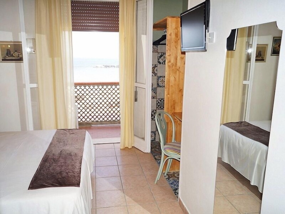 Hotel Tokio Home Tokio Beach Dependence 11/50