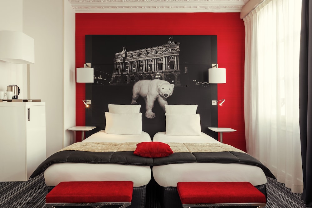 Mercure Paris Opera Louvre 8/48