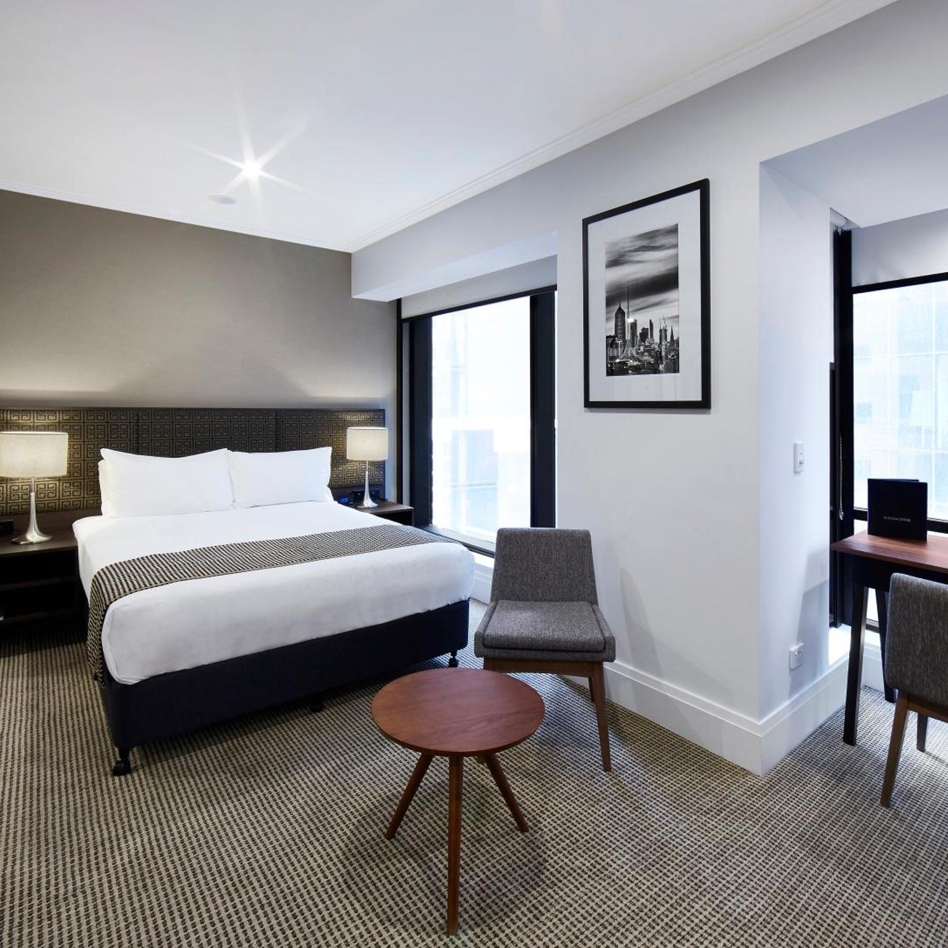 Superior, King Bed, Queen Bed