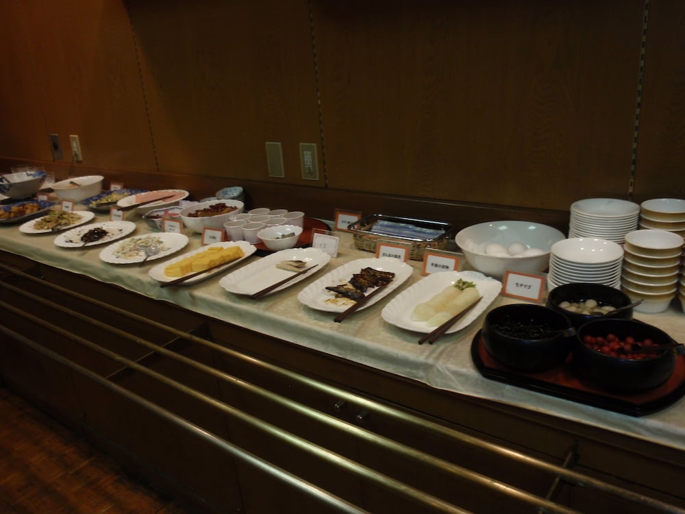 Hotel Crown Hills Okaya 8/21
