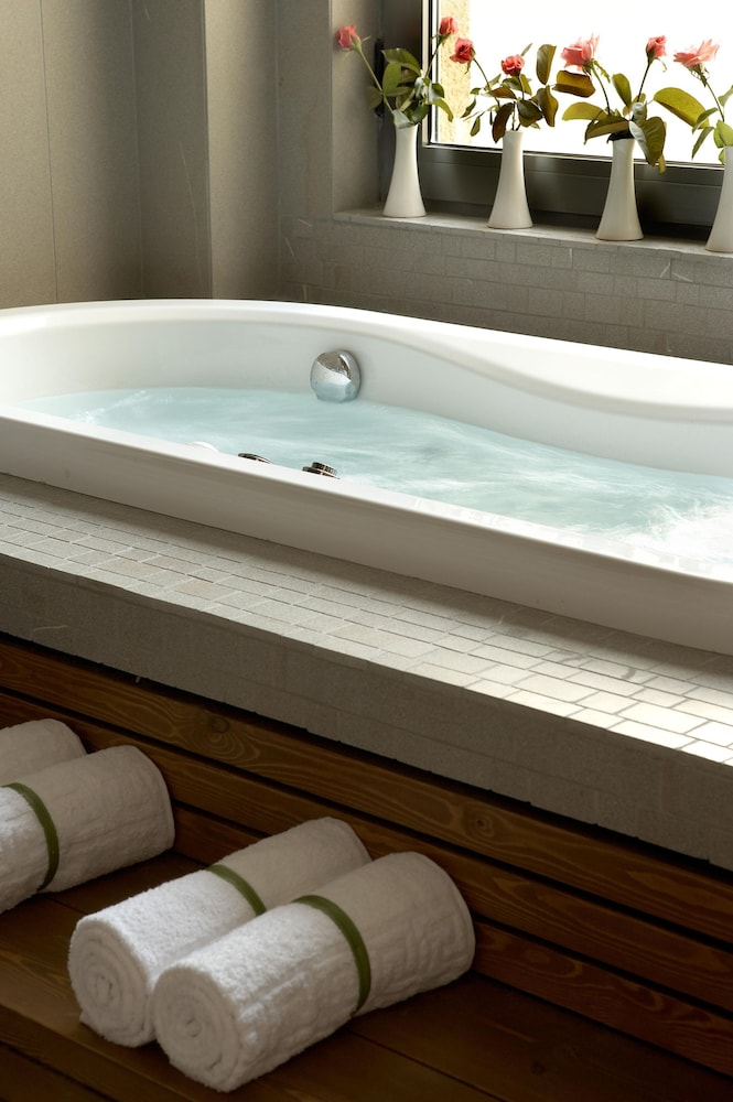The Ixian Grand and All Suites Adults Only Hotel photo4