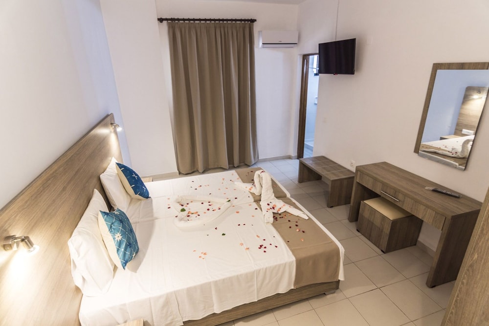 Tivoli Hotel Rhodes 17/50