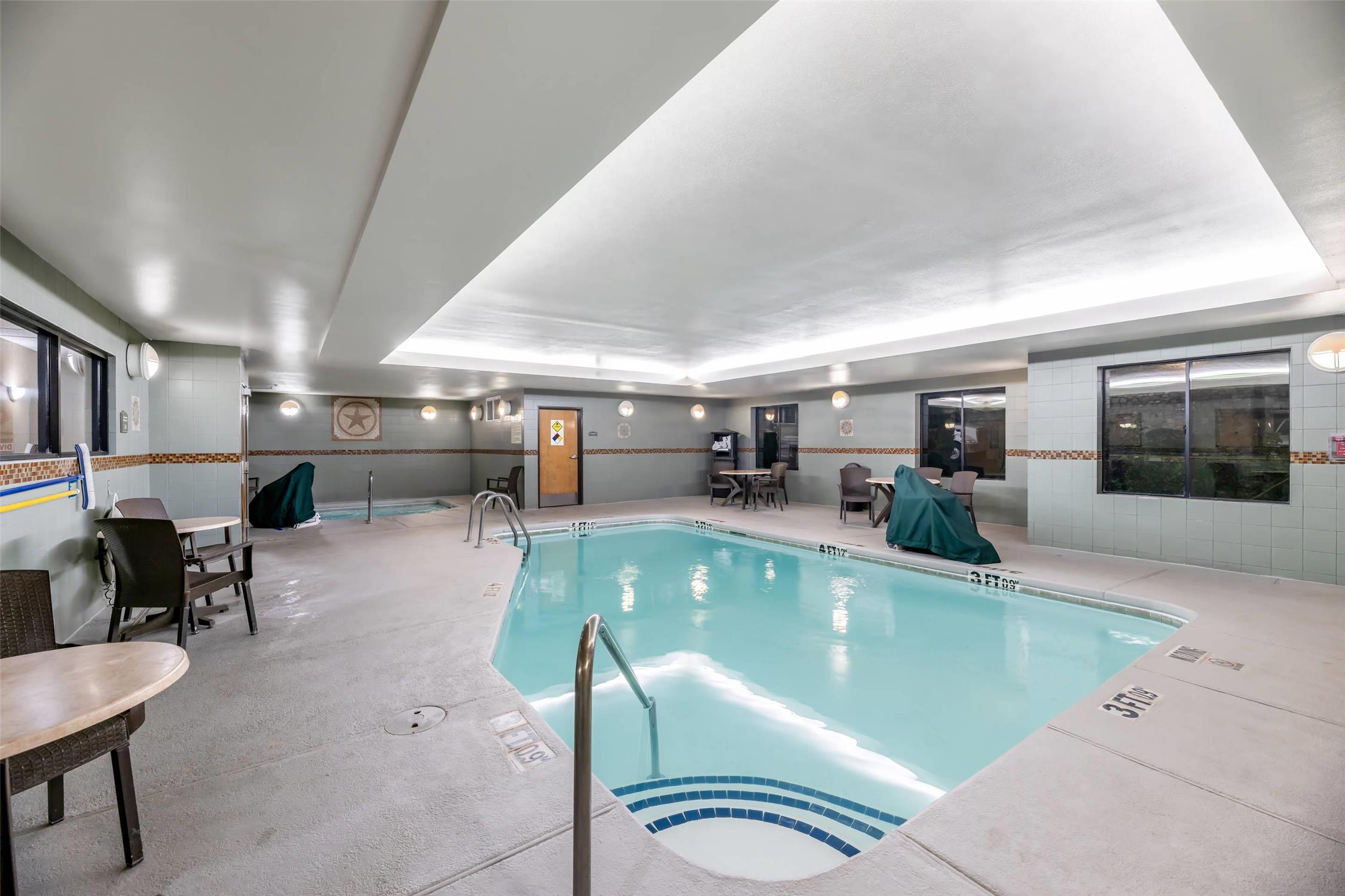 Comfort Suites El Paso West 16/49