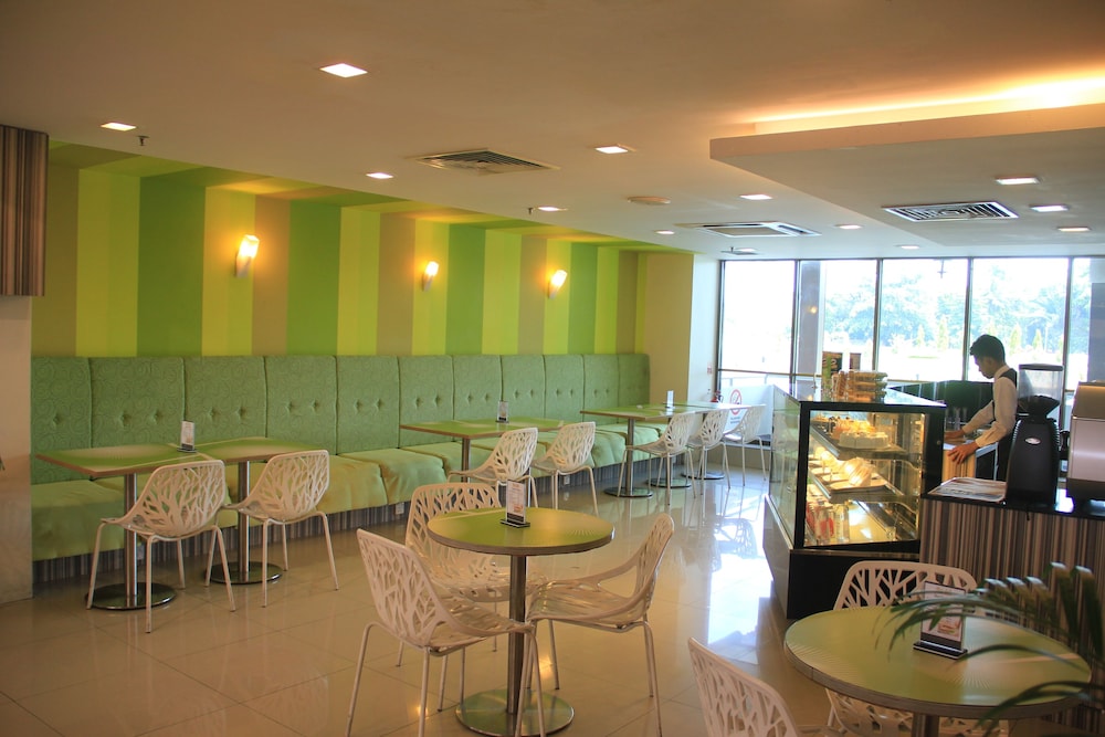 Impiana Hotel Ipoh 51/70