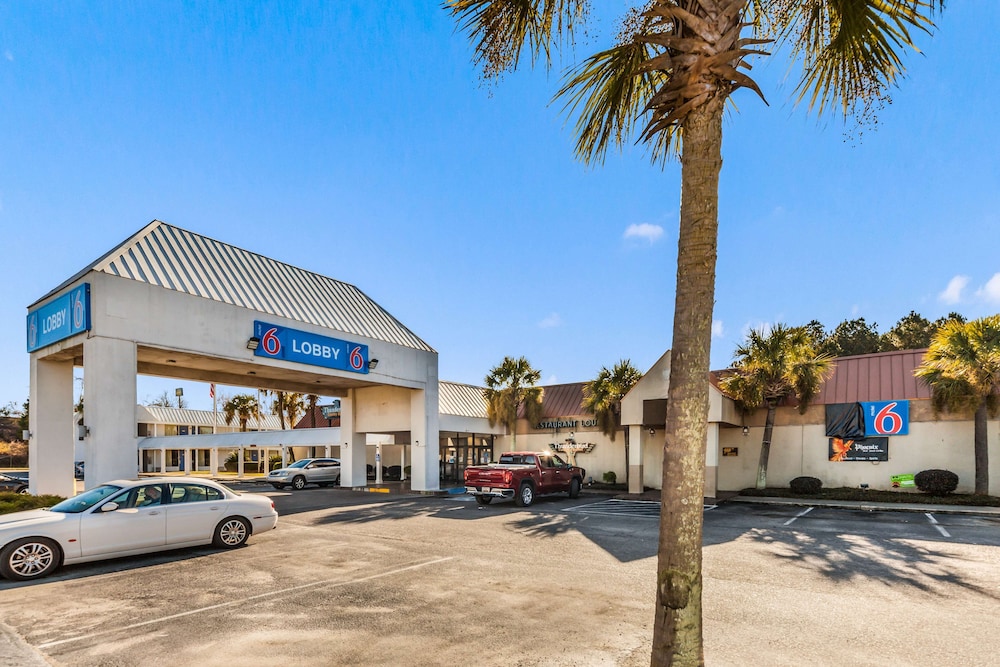 Studio6 Florence, SC 28/40