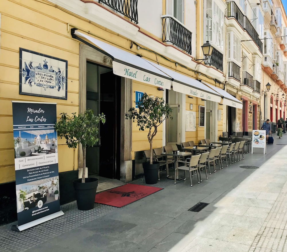 LAS CORTES DE CADIZ 42/50