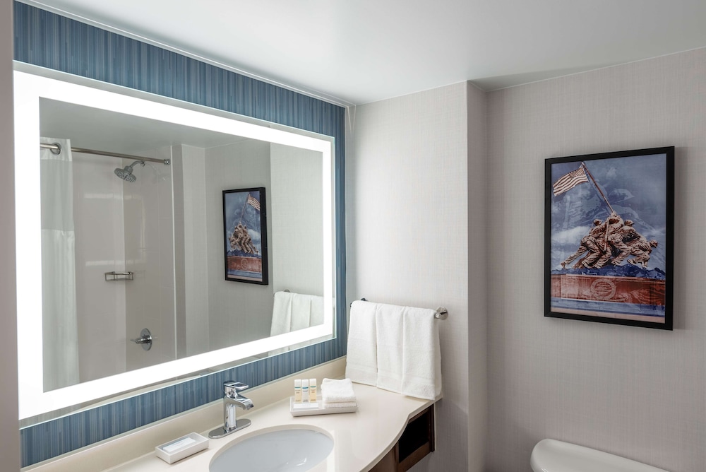 Hilton Garden Inn Arlington Courthouse Plaza 23/83