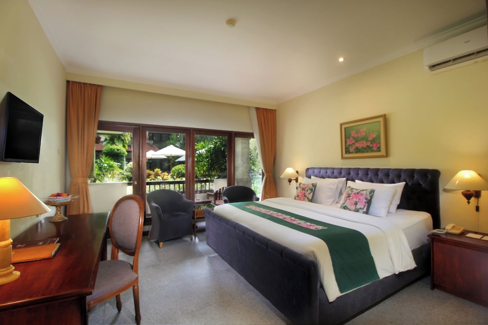 Parigata Resort Spa 24/71