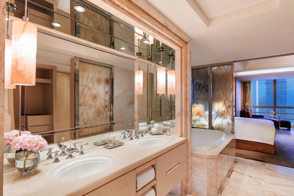 Guangzhou Marriott Hotel Tianhe 40/47
