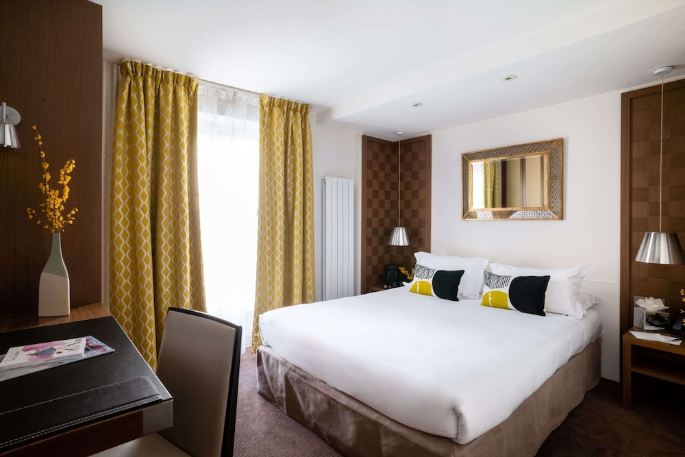 Hotel Le Colisee 24/56