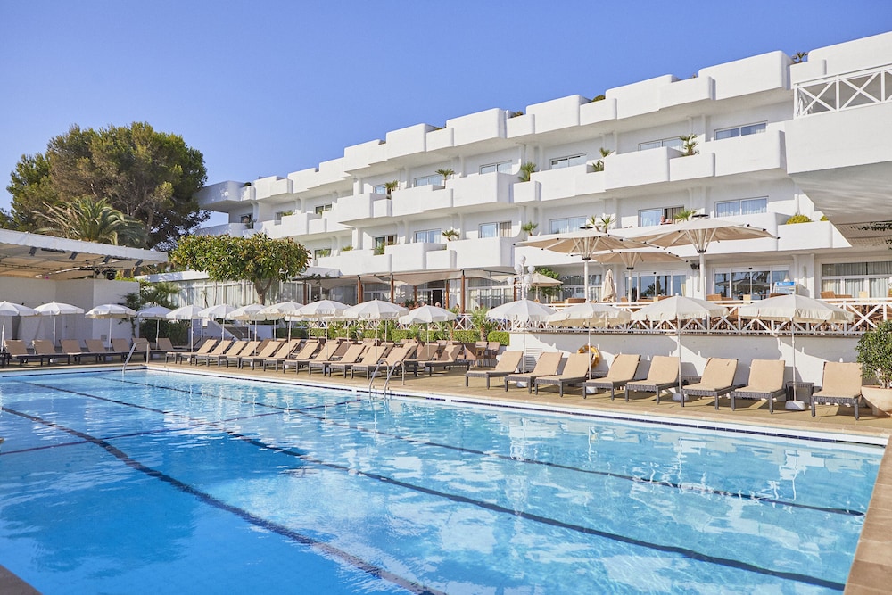 Hotel Rocamarina 4/66