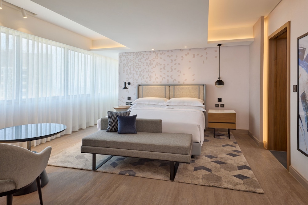 Room at Sheraton Cairo Hotel & Casino, GIZA