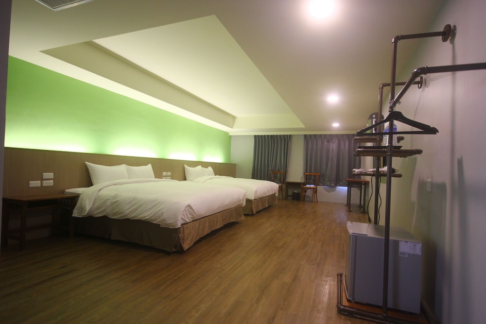 Tourism Inn 16/33