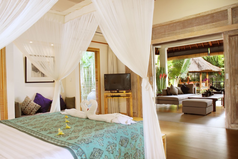 1 BEDROOM, ROYAL, VILLA, PRIVATE POOL