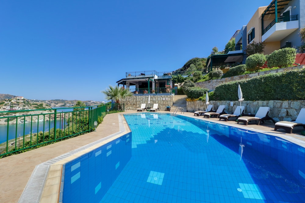 Erivolos Hotel Apartments 13/36