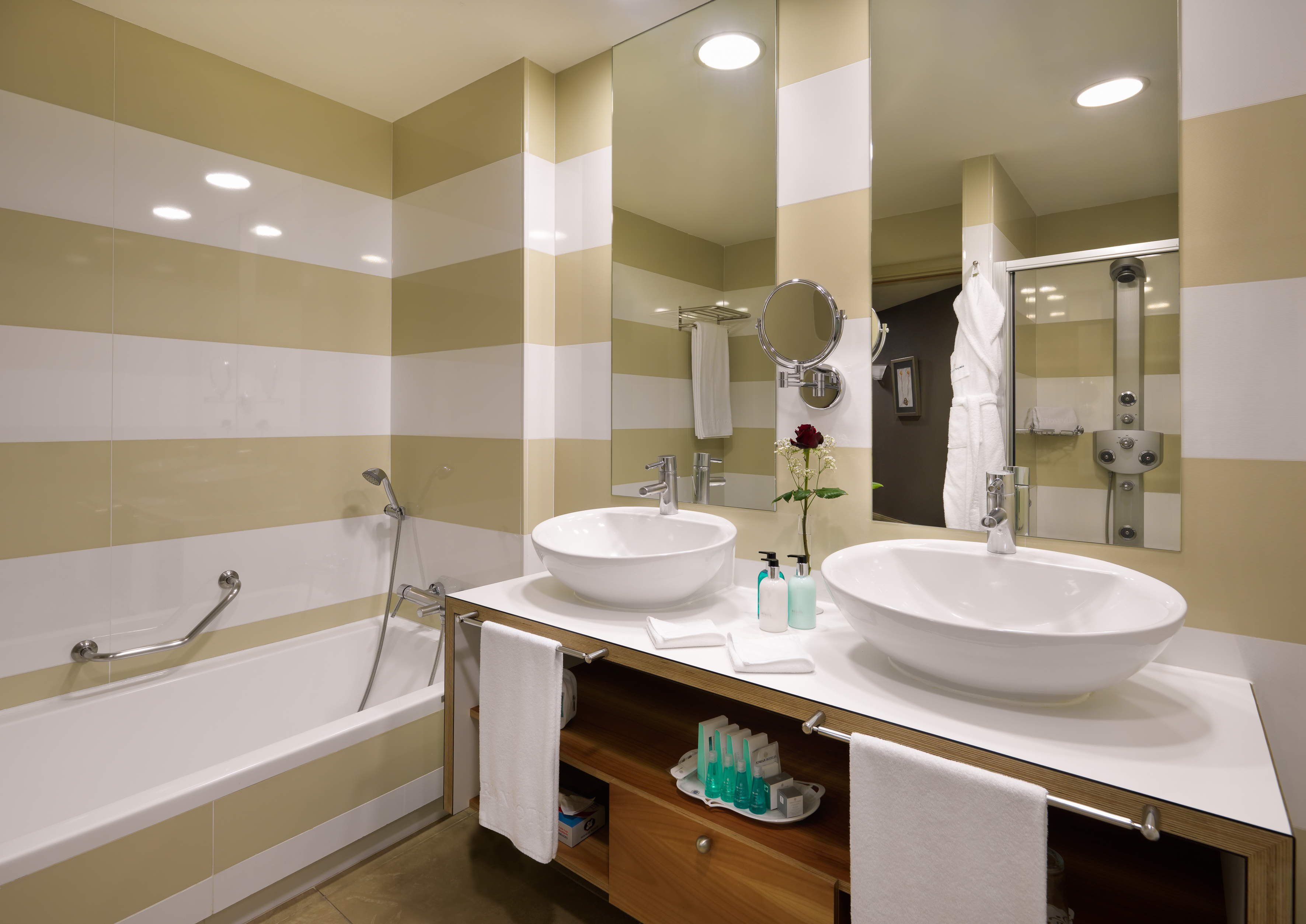 جناح سوبيريور، Hotel Jardines De Nivaria 2/2