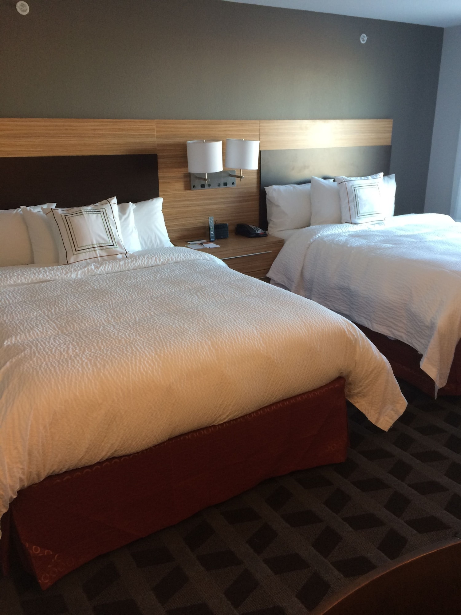Studio, 2 Queen Beds