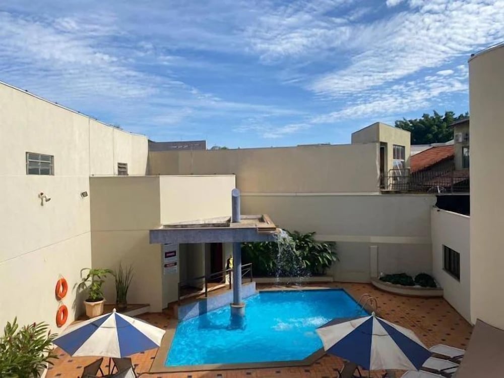 Brumado Hotel 38/54