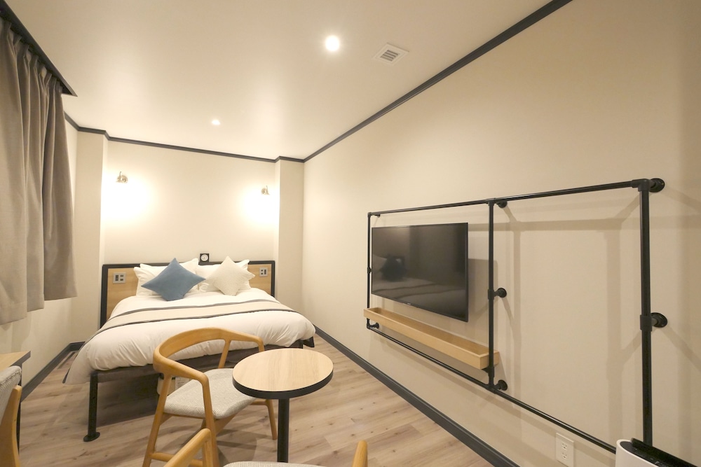 Hotel Bampky 8/50