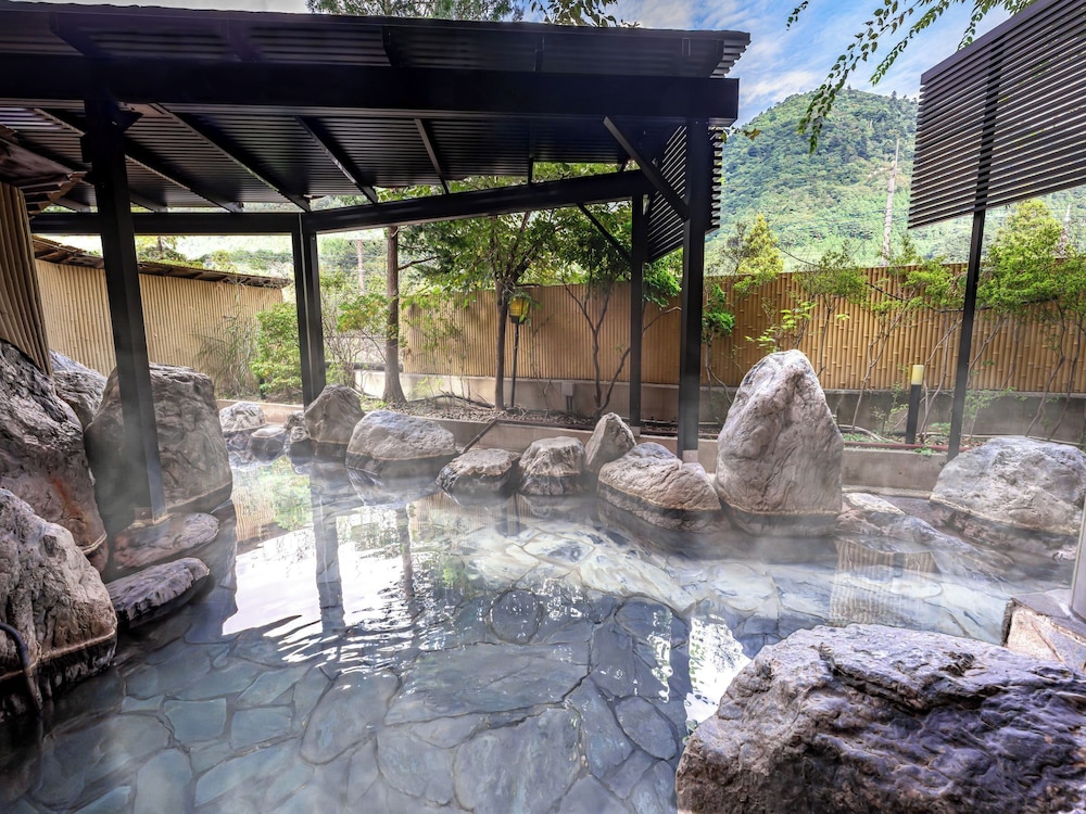 Shiobara Onsen Yashio Lodge 13/42