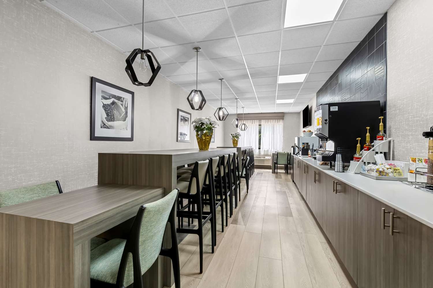 Clarion Pointe Franklin Nashville Area 15/15