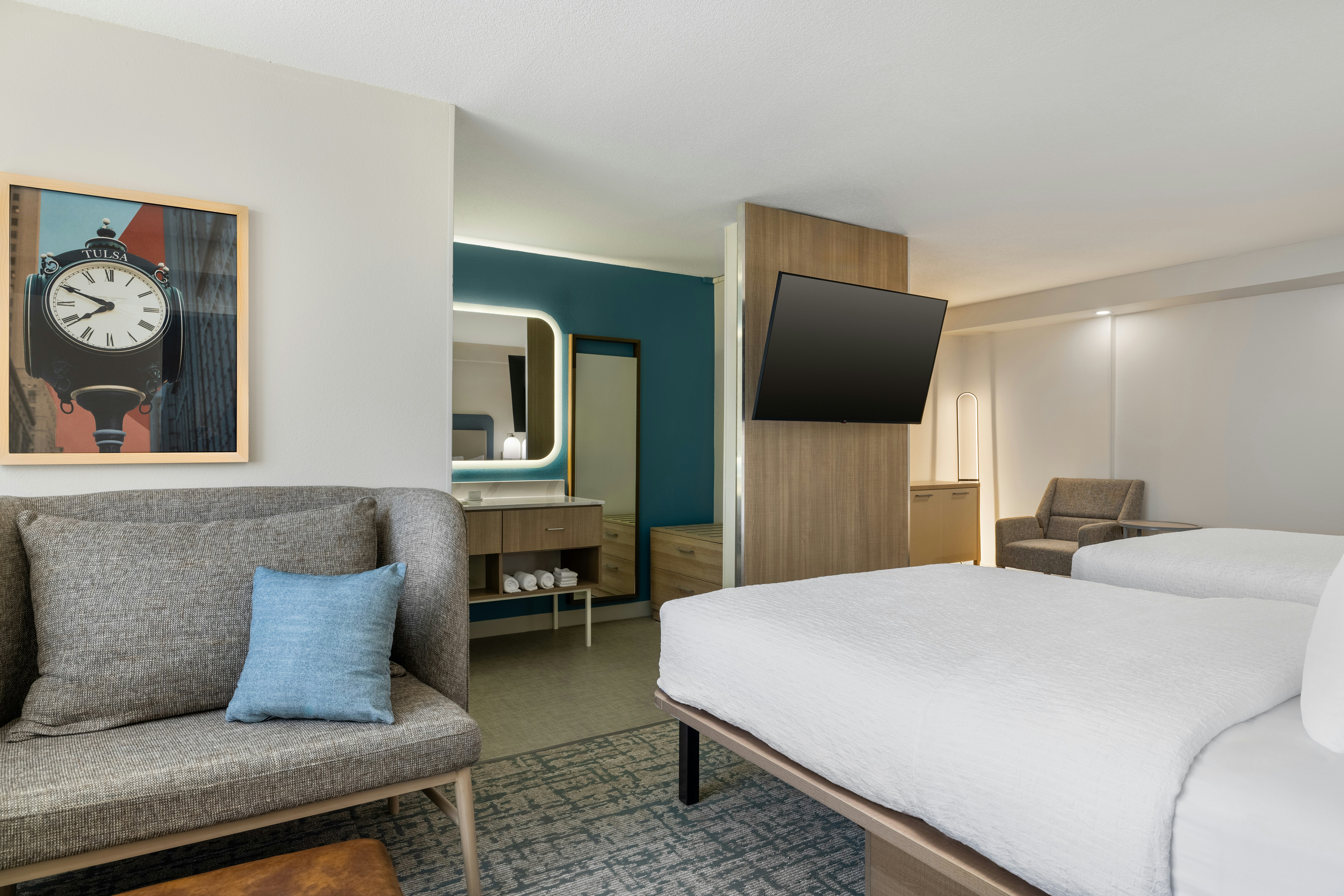 1 BEDROOM, SUITE, 2 QUEEN BEDS