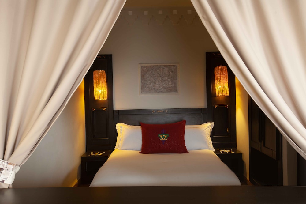 Borjs Hotel Suites and Spa photo5