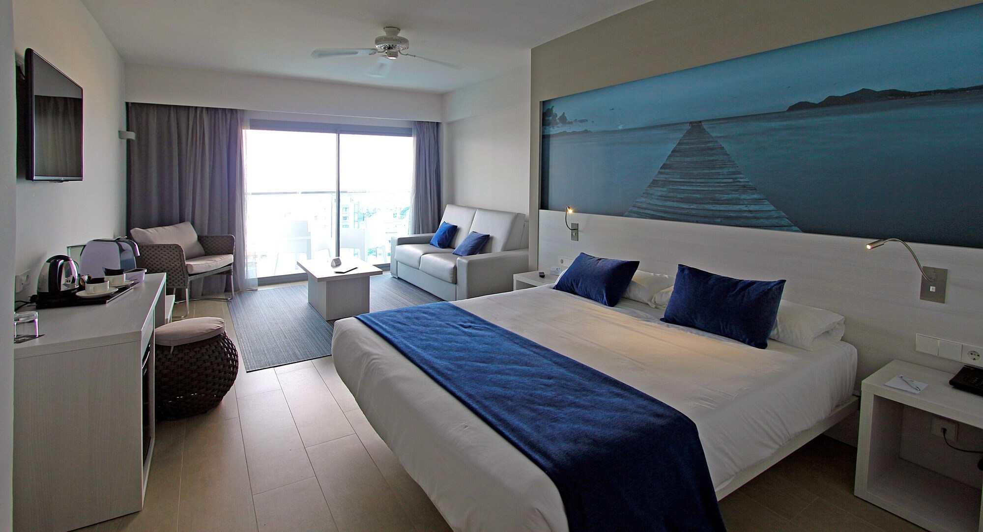 JUNIOR SUITE, SEA VIEW