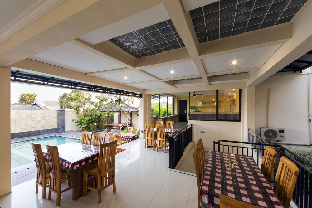 Sylvia Bali Suite Residence 18/25