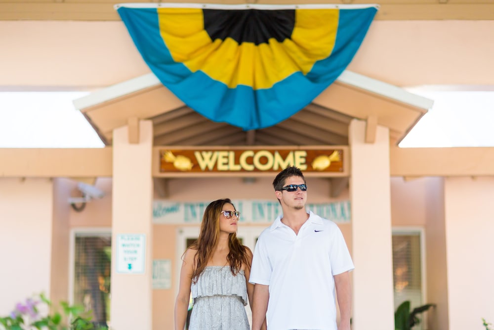 Island Seas Resort 18/60