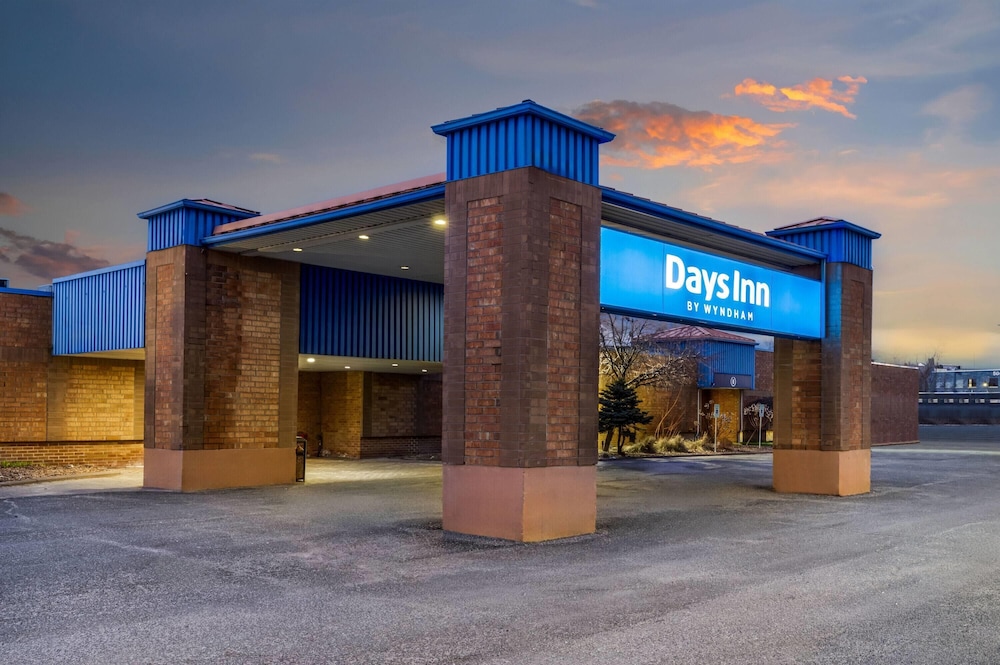 Days Inn by Wyndham Sudbury & Conference Centre 2/73
