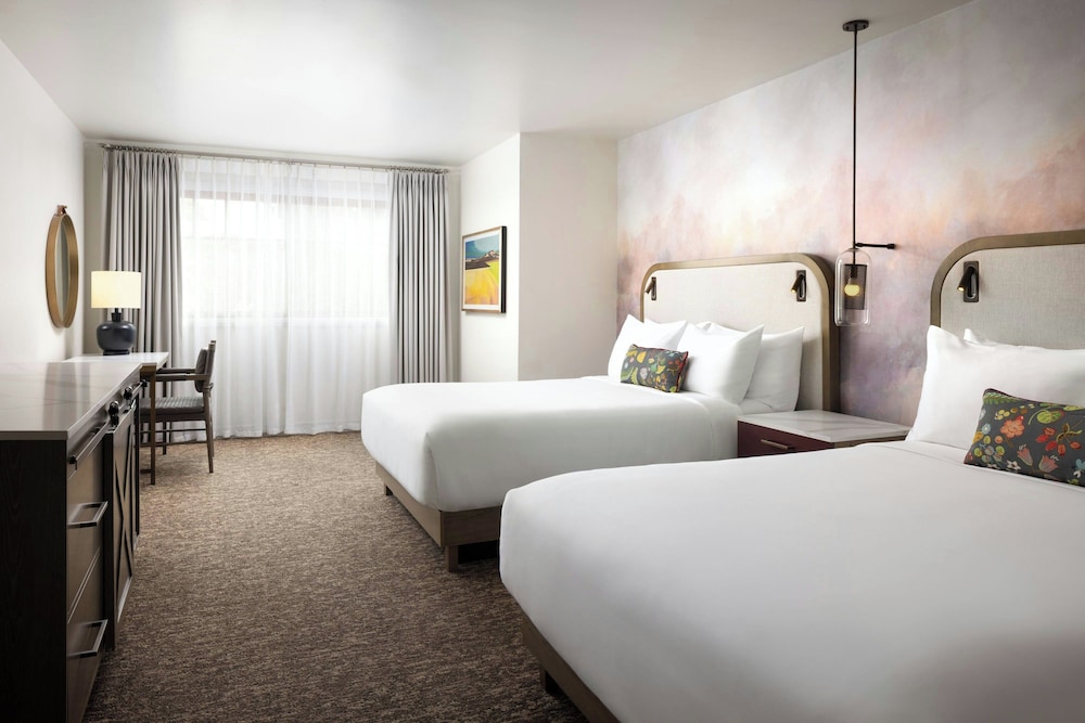HOTEL CORQUE 18/45