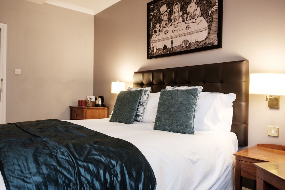 STANDARD, DOUBLE BED