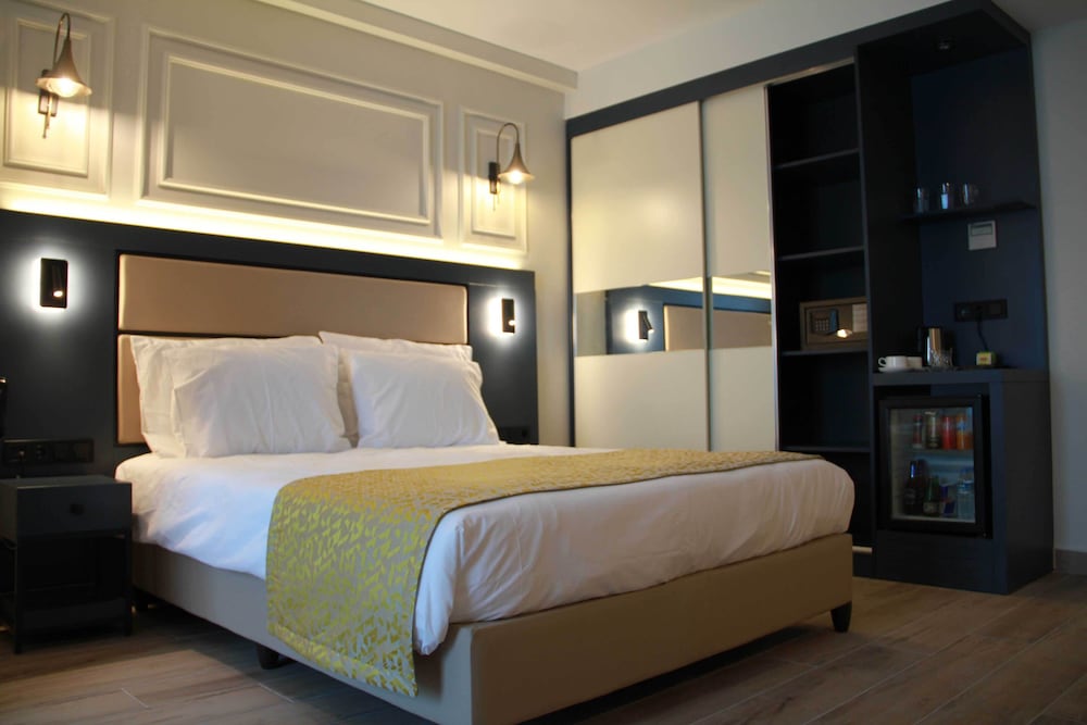 Kiyi Park Hotel 4/12