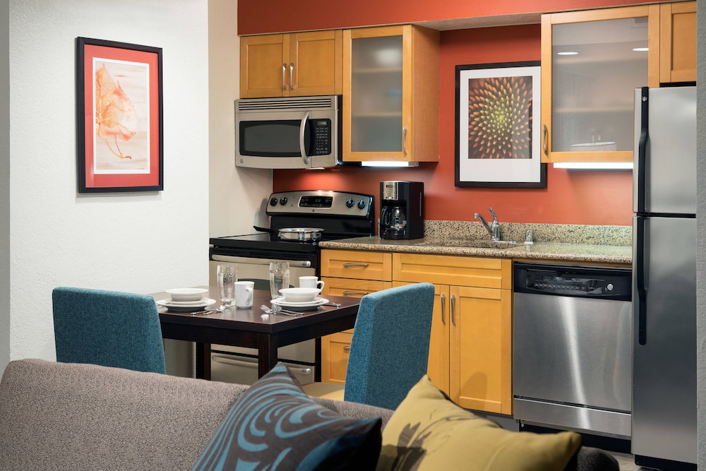 Residence Inn Costa Mesa Newport Beach 28/38