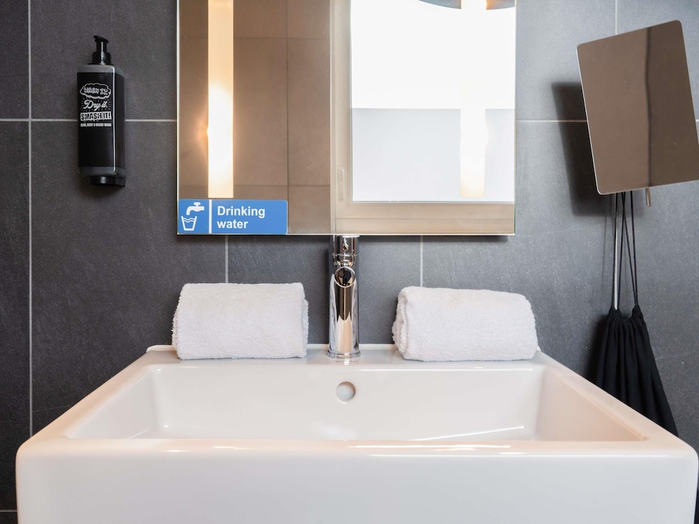 Hotel ibis Styles Geneve Palexpo Aeroport 54/56
