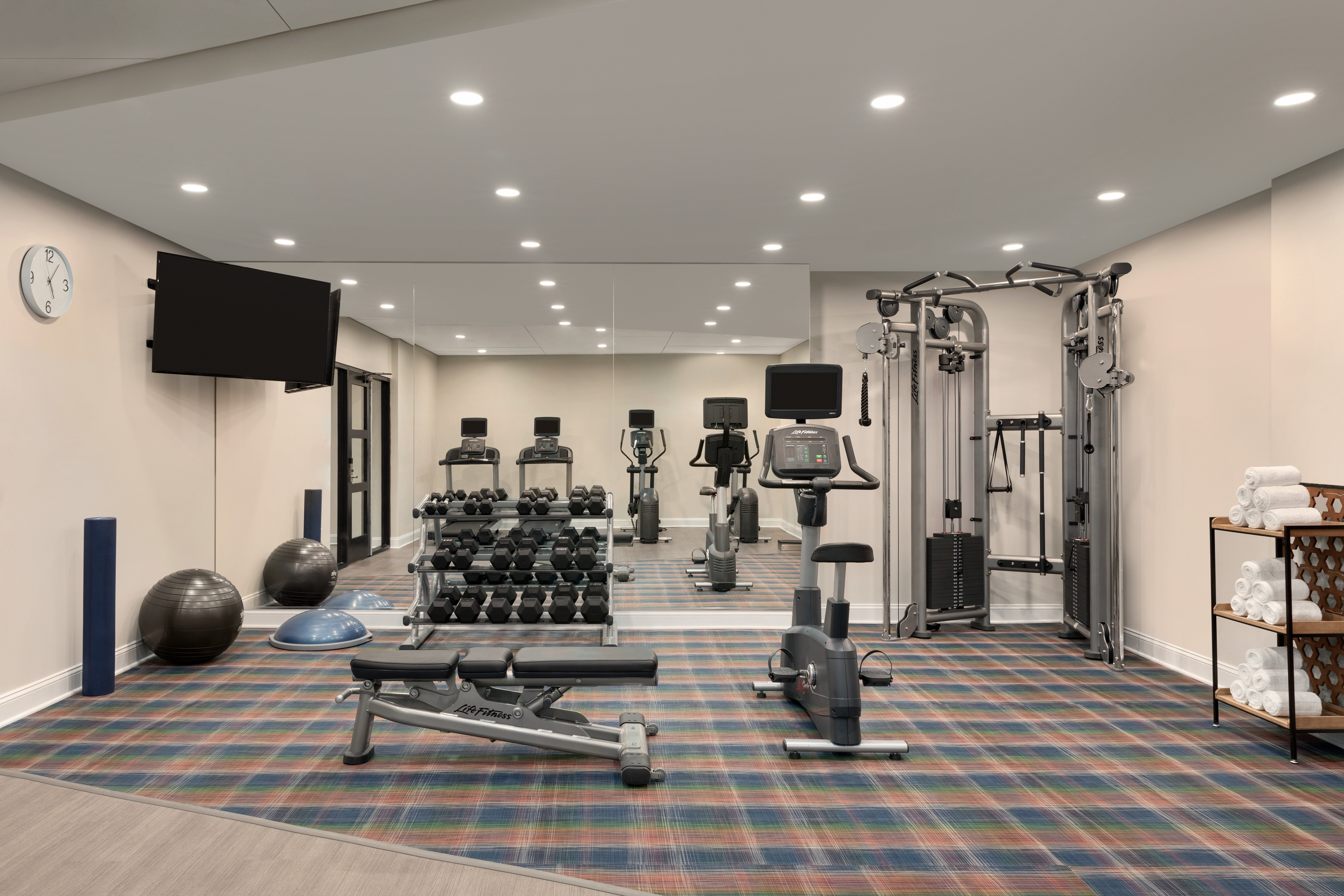 Hotel Indigo Winston Salem Downtown 30/61