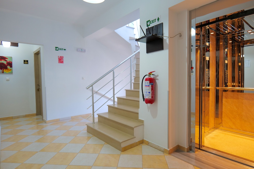 HOTEL DRILONI 8/51