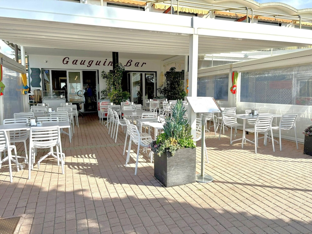Hotel Delle Rose 32/50