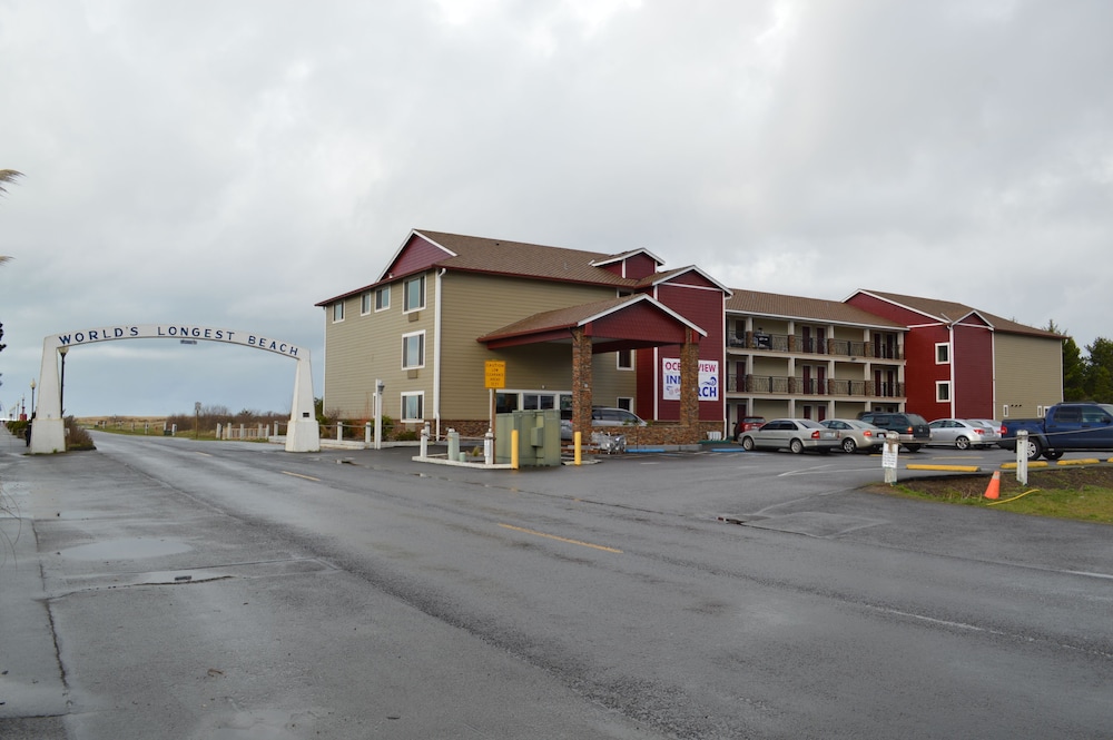 Cedars Ocean View Inn 1/35