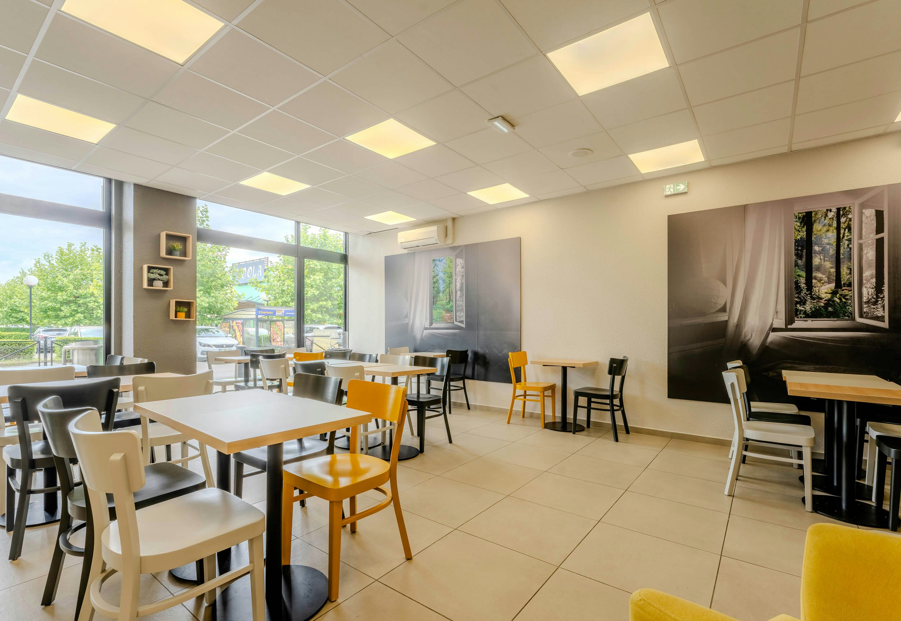 B&B HOTEL Cambrai 27/35