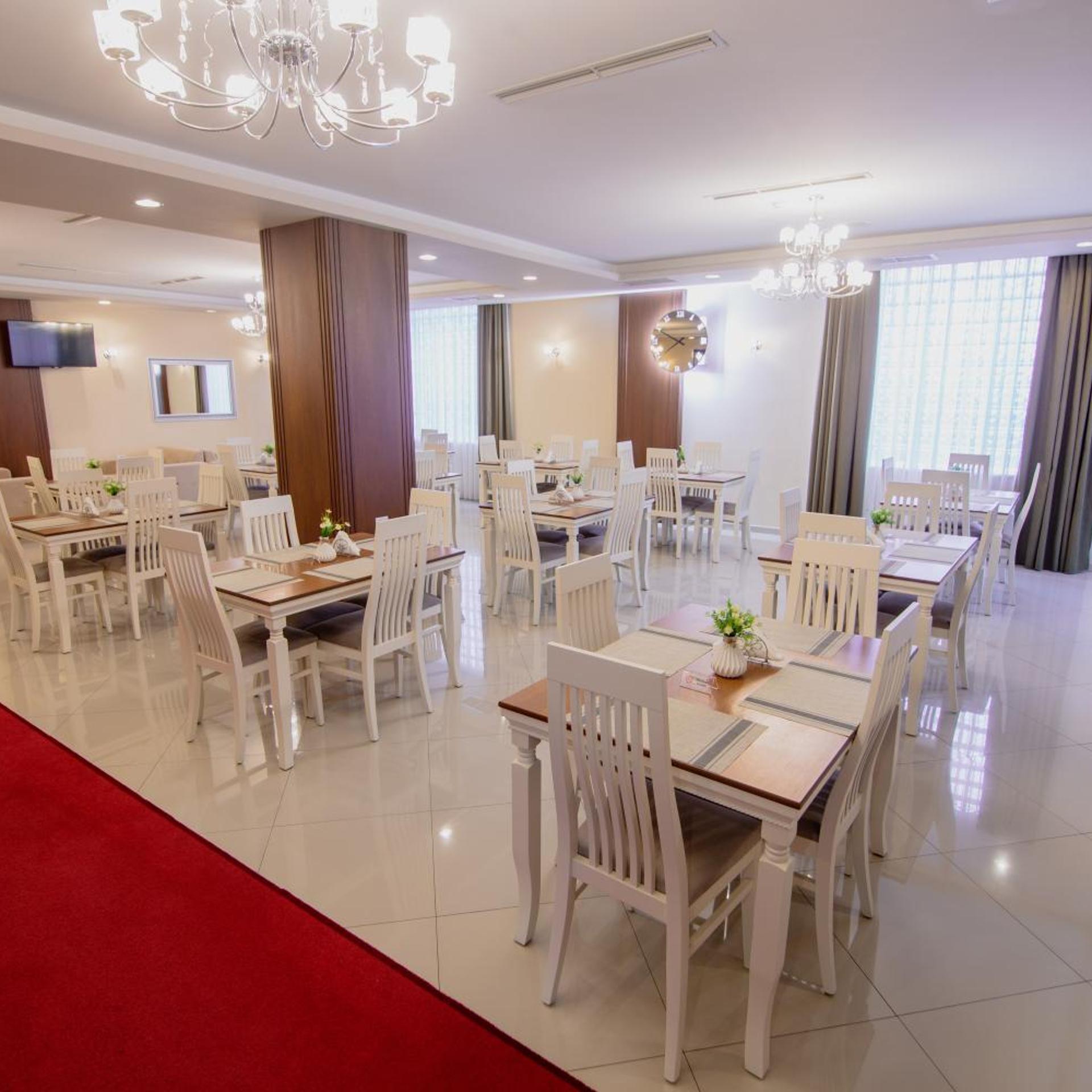 Christi's Hotel Borova 52/60