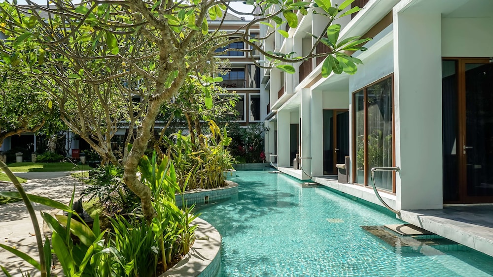 Golden Tulip Jineng Resort Bali Hotel 69/74