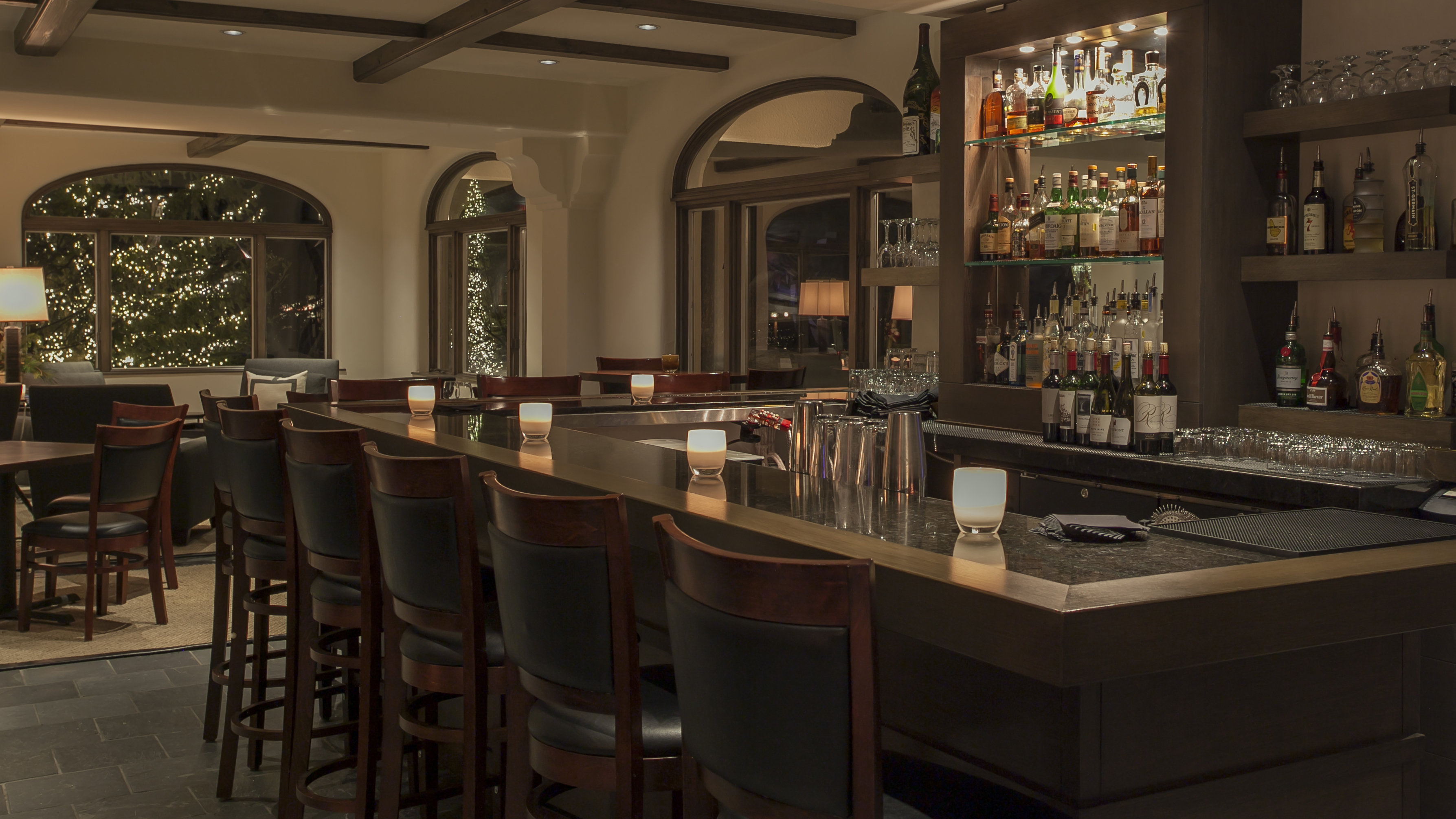 Knob Hill Inn 35/48