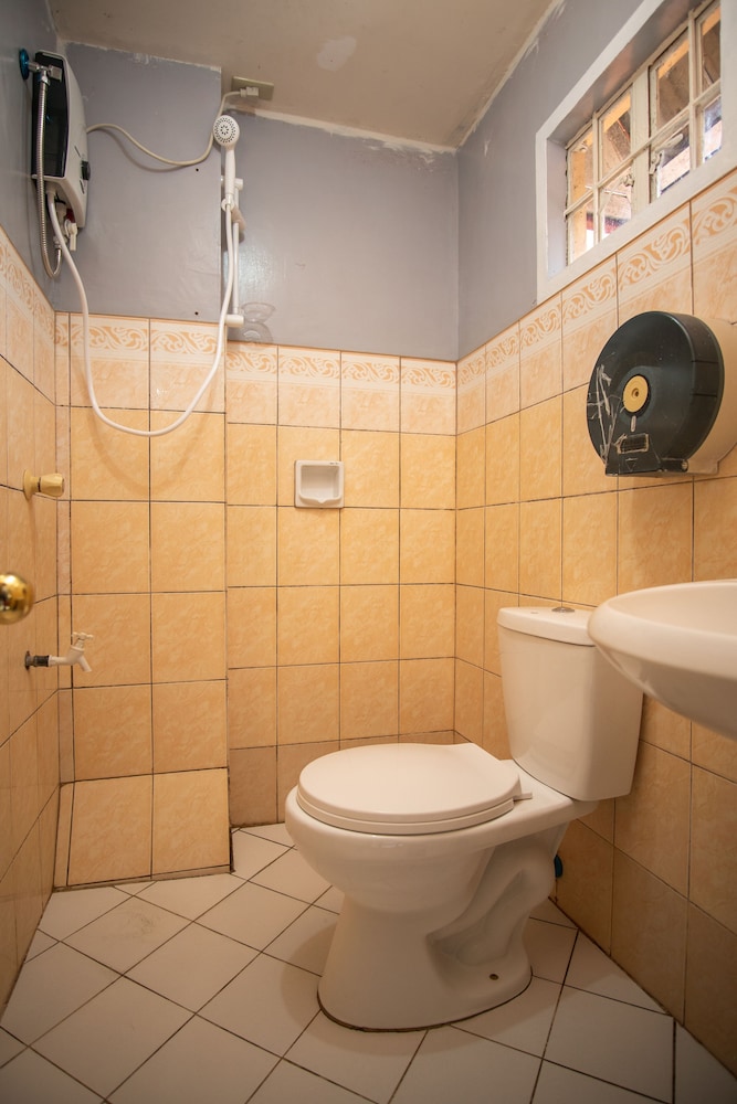 Mellow Apartelle And Tourist Inn 18/22