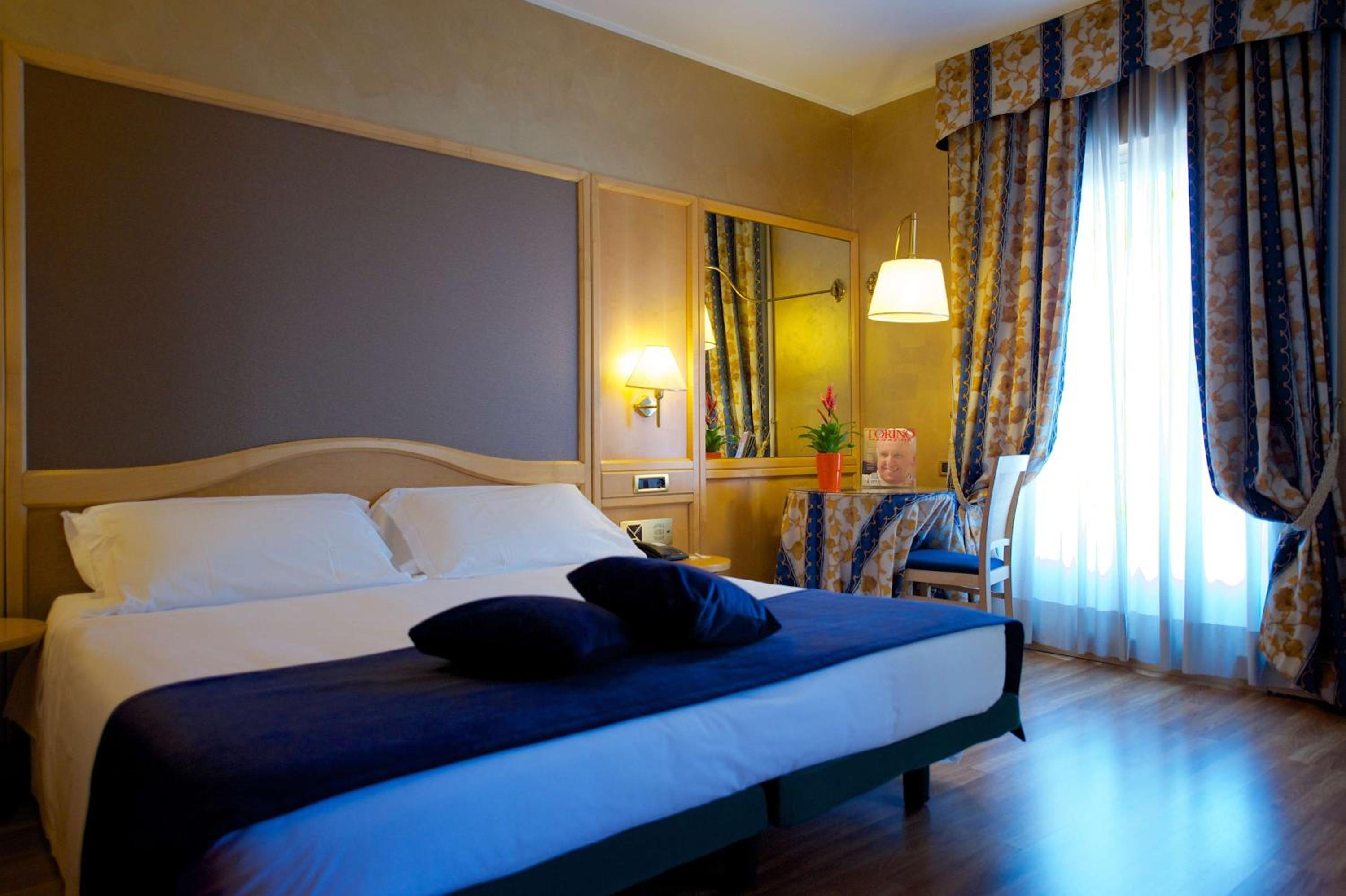 Superior, Queen Bed, with View, Best Western Hotel Luxor 3/10