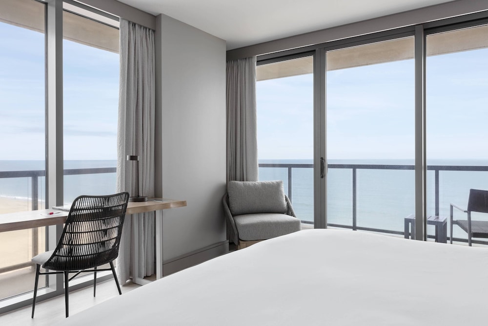 Marriott Virginia Beach Oceanfront 17/55