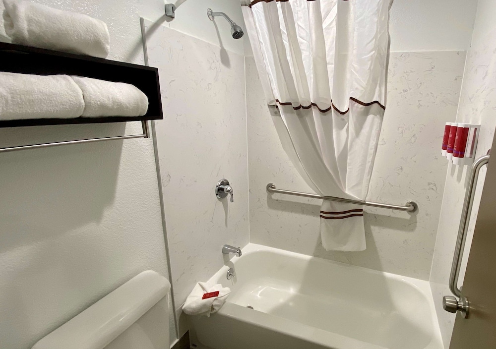 SureStay Hotel by Best Western Santa Cruz 27/54